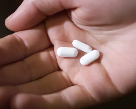 Daily Aspirin Shows ‘Huge Effect’ in Reducing Bowel Cancer Relapse, Research Confirms