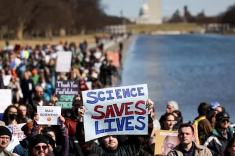The President’s Campaign on Science Leaves US Public Health Experts Stunned: ‘They’re Ignoring Science’