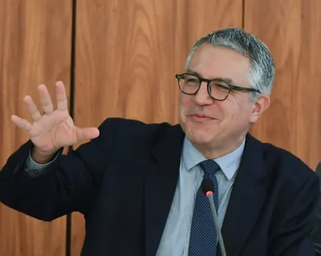 Diplomatic Abuse: Brazilian Official Denounces US Revoking Their Young Daughter&#39;s Travel Document
